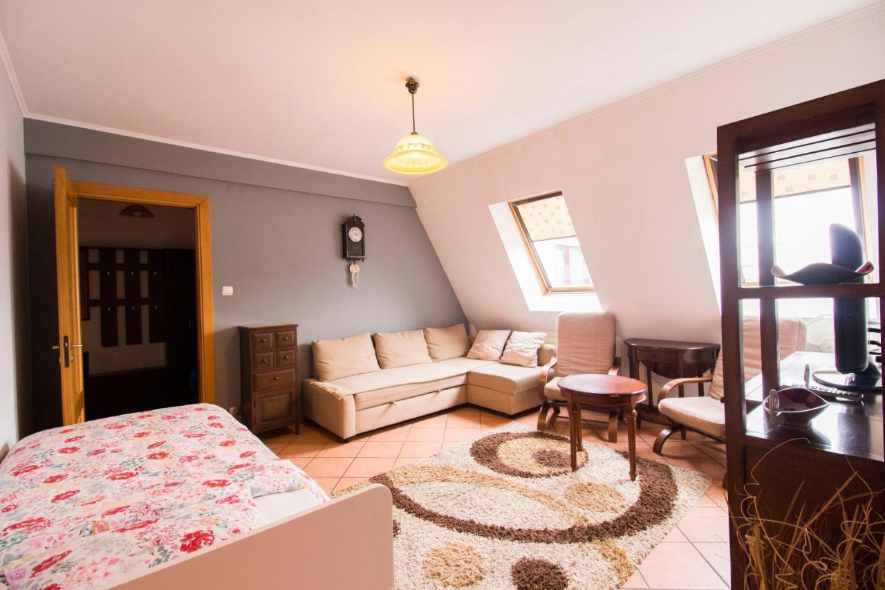 Happyestate - Old Town - Apartamenty Przy Rynku Wroclaw Ngoại thất bức ảnh